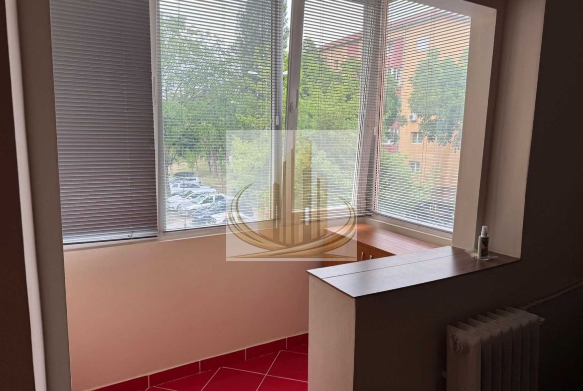 Ap 2 Cam | Etaj 1 | Renovat | Zona Complex -Sala Olimpia | Investitie