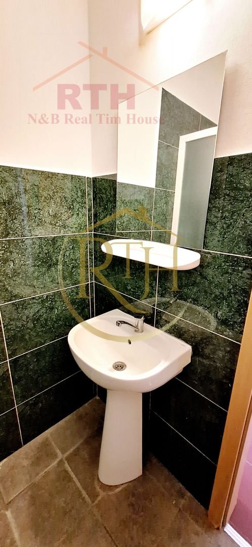 anBn-1379 Oferim spre inchiriere garsoniera, loc de parcare, zona Soarelui