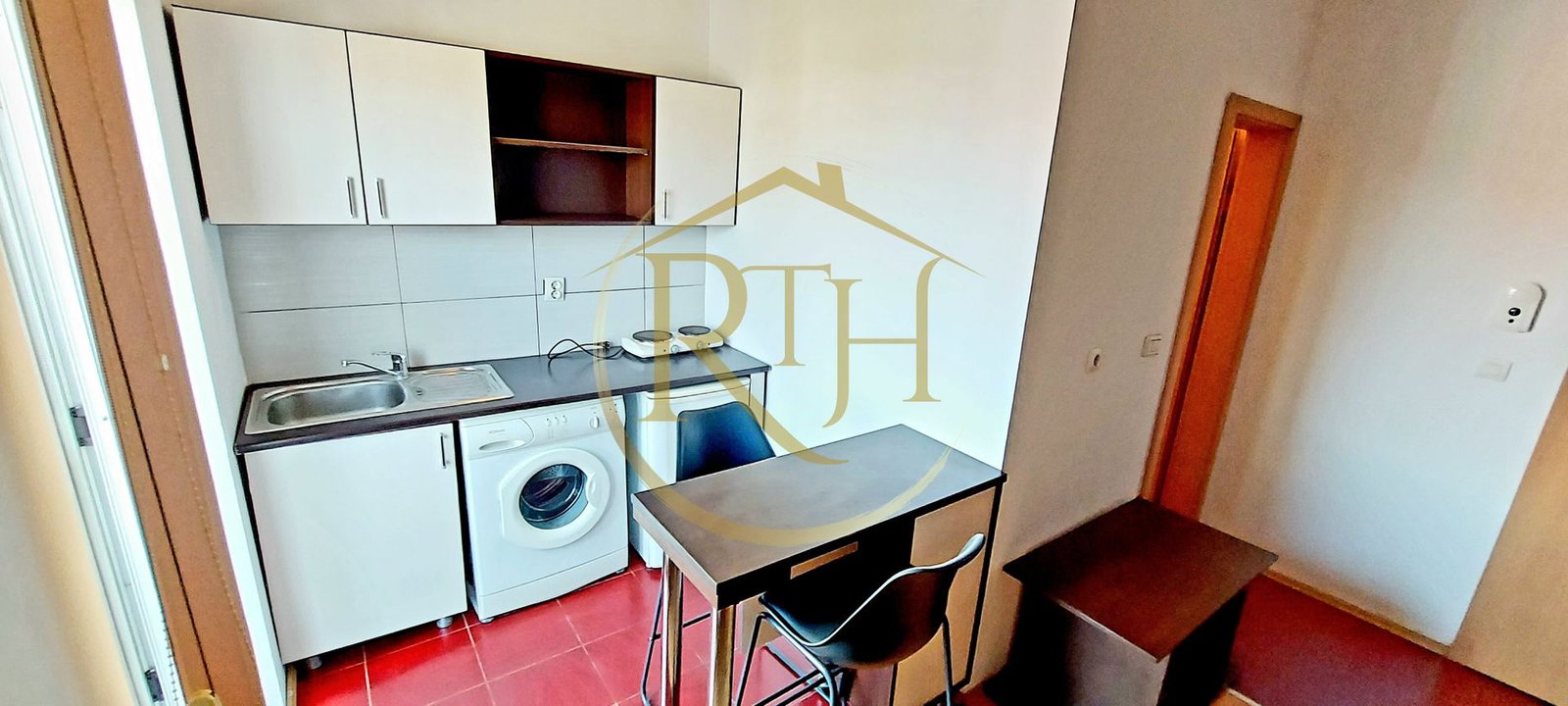 Oferim spre inchiriere, apartament 1 camera, studio, Zona Soarelui
