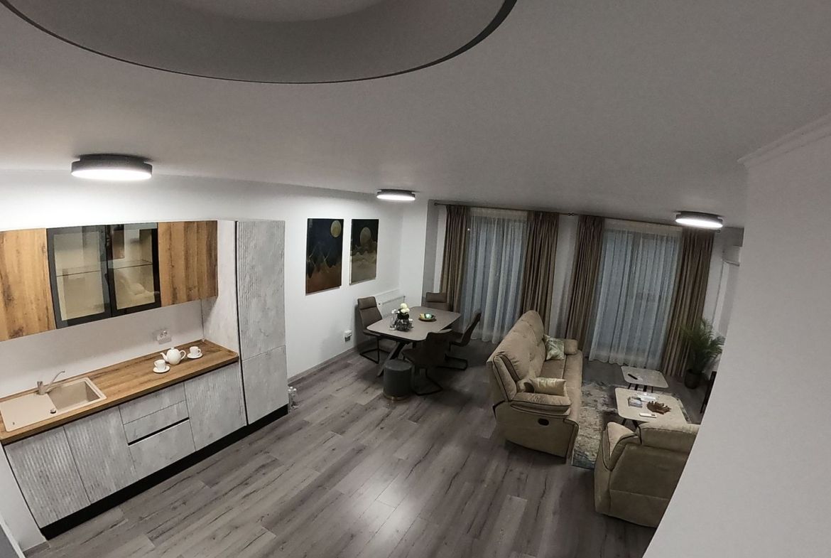 De închiriat – Apartament 2 camere cu vedere frontală la lac & loc de parcare