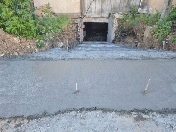 Drumul intre Tarlale spatiu 550 mp