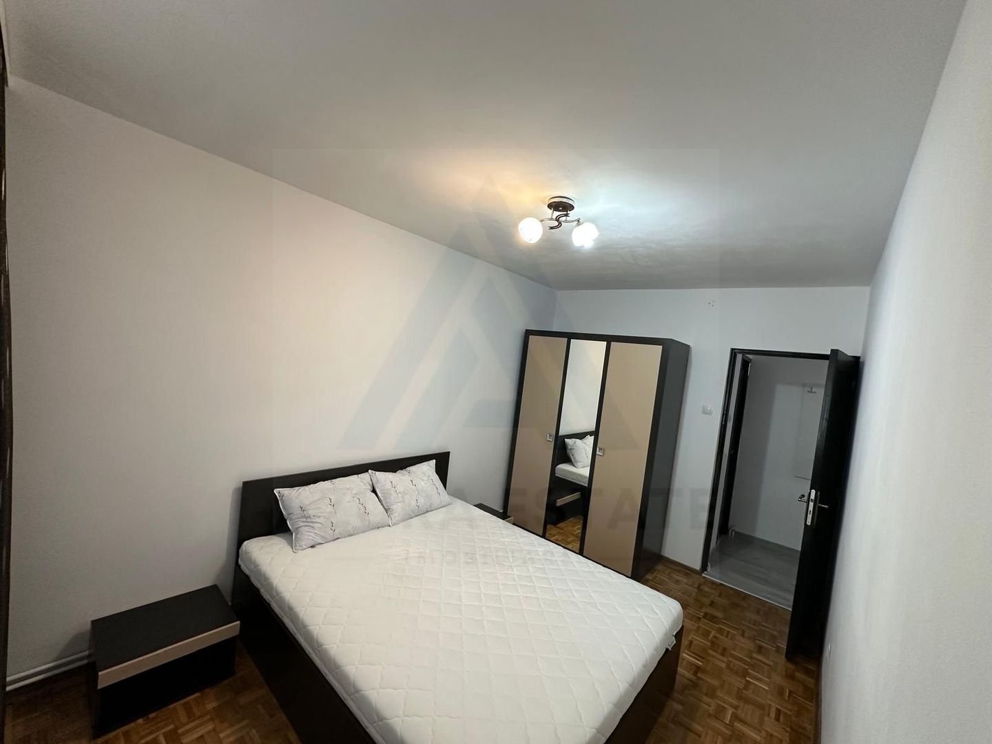 Apartament modern 2 camere 53 mp utili etaj 1 balcon inchis Strand