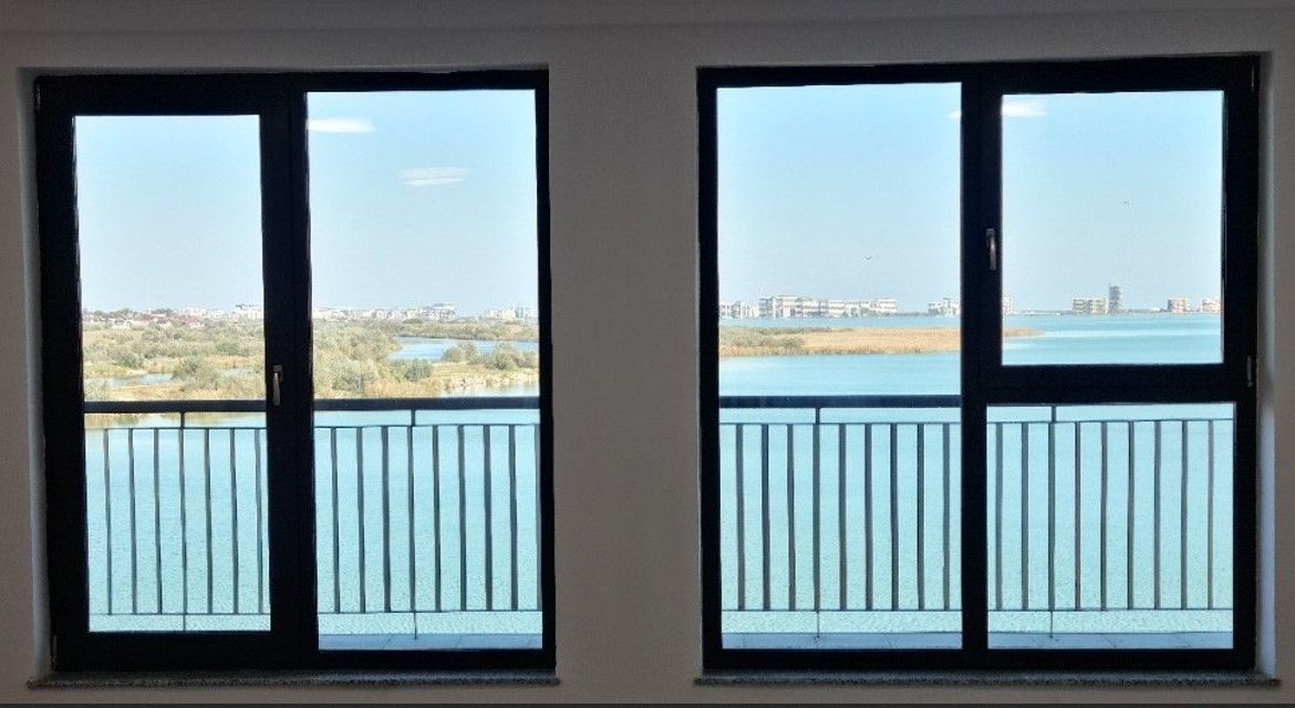 De închiriat – Apartament 2 camere cu vedere frontală la lac & loc de parcare