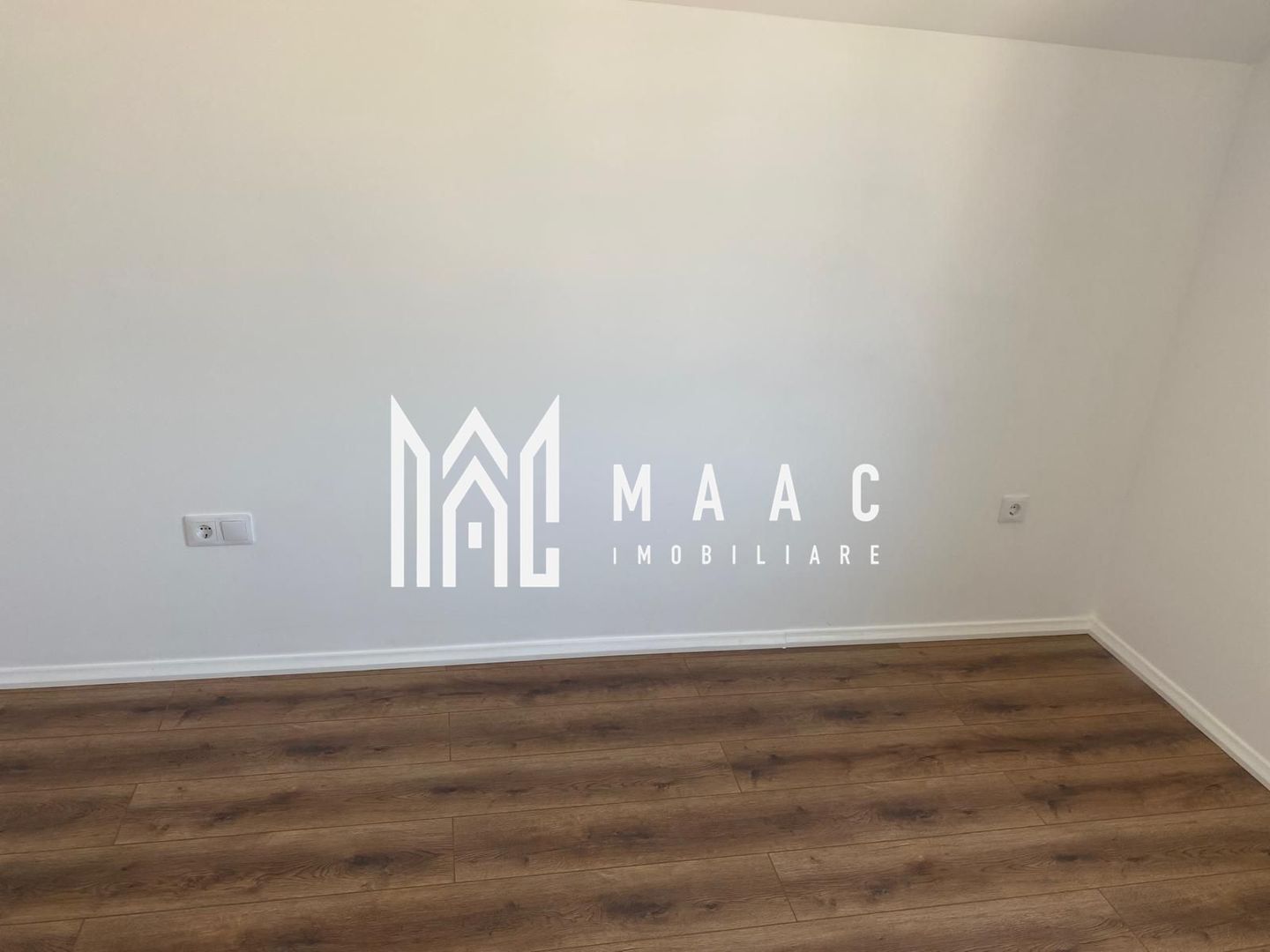 Casa Individuala | 120MPU | Cristian | Curte 420MPU