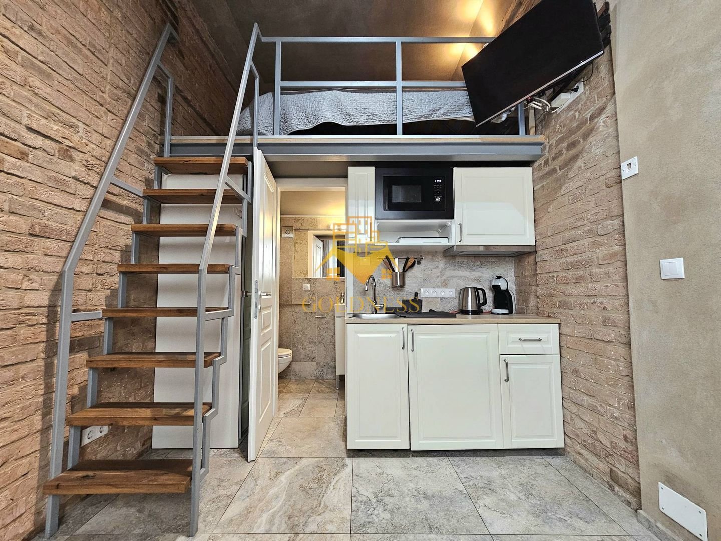anBn-1506 Studio tip loft, UltraCentral, Piața Muzeului, Piața Mihai Viteazul