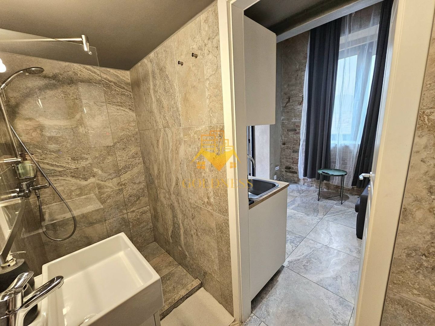 anBn-1507 Studio tip loft, UltraCentral, Piața Muzeului, Piața Mihai Viteazul