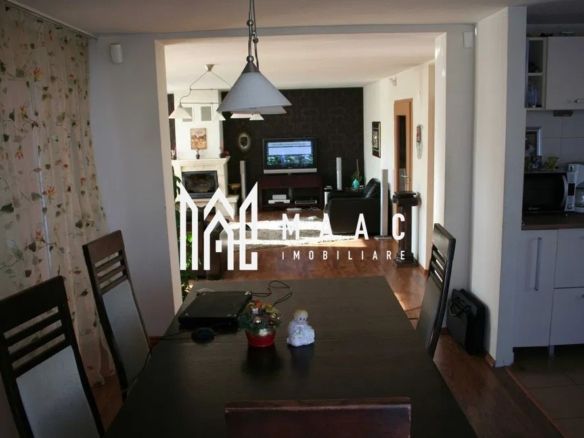 Casa individuala | 5 camere | 290 MP | Curte | Garaj | Brana