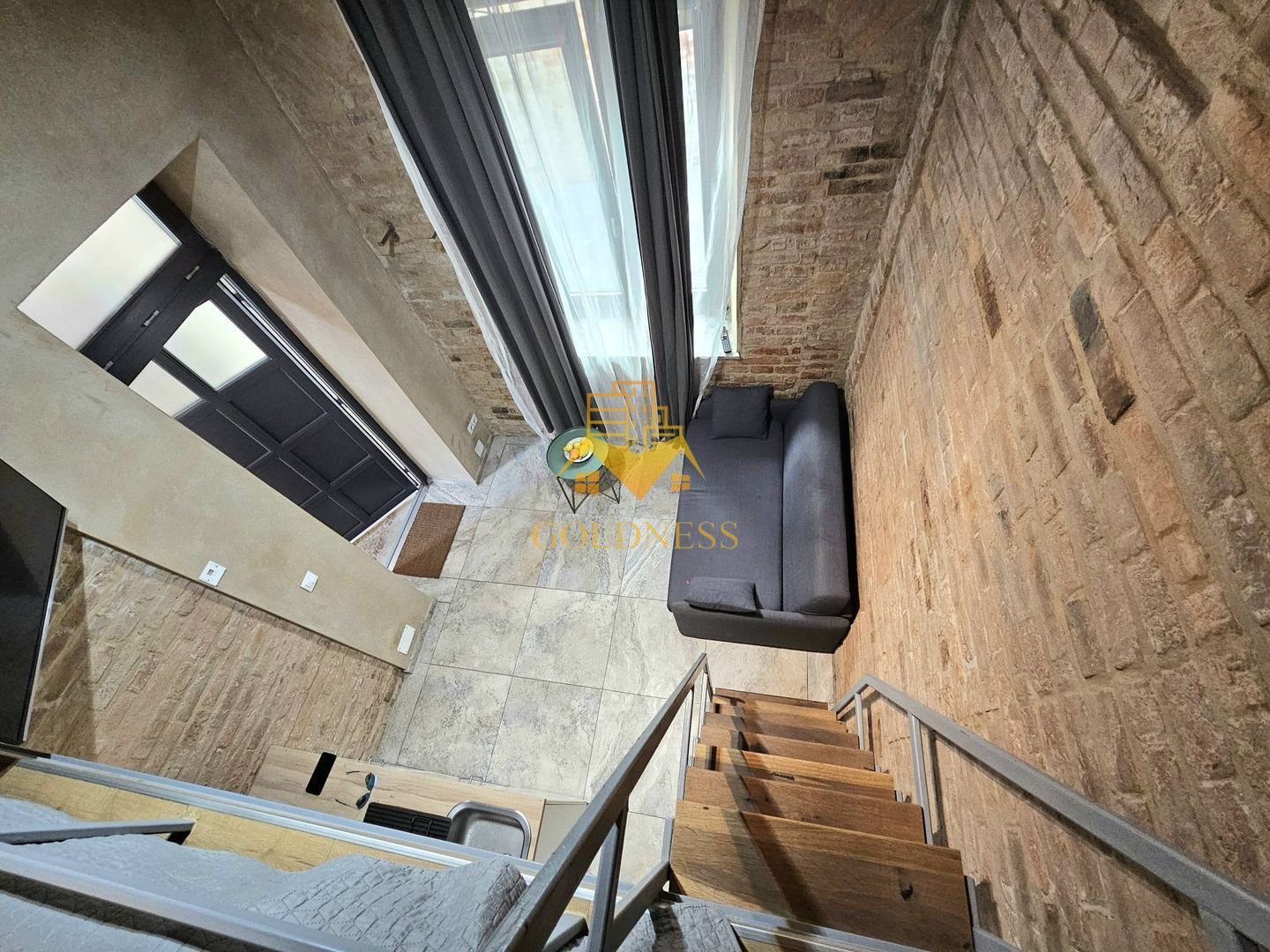 anBn-1509 Studio tip loft, UltraCentral, Piața Muzeului, Piața Mihai Viteazul