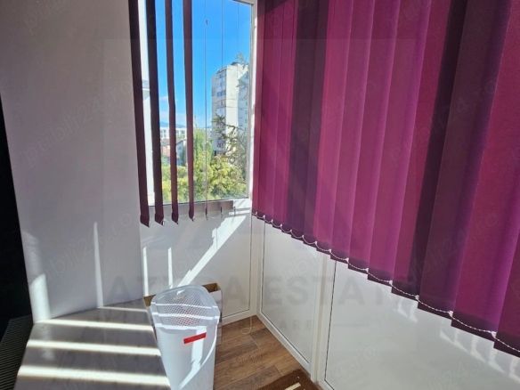 Vând apartament 3 camere , etajul 3 din 4+M, Sibiu, Zona Piața Rahova