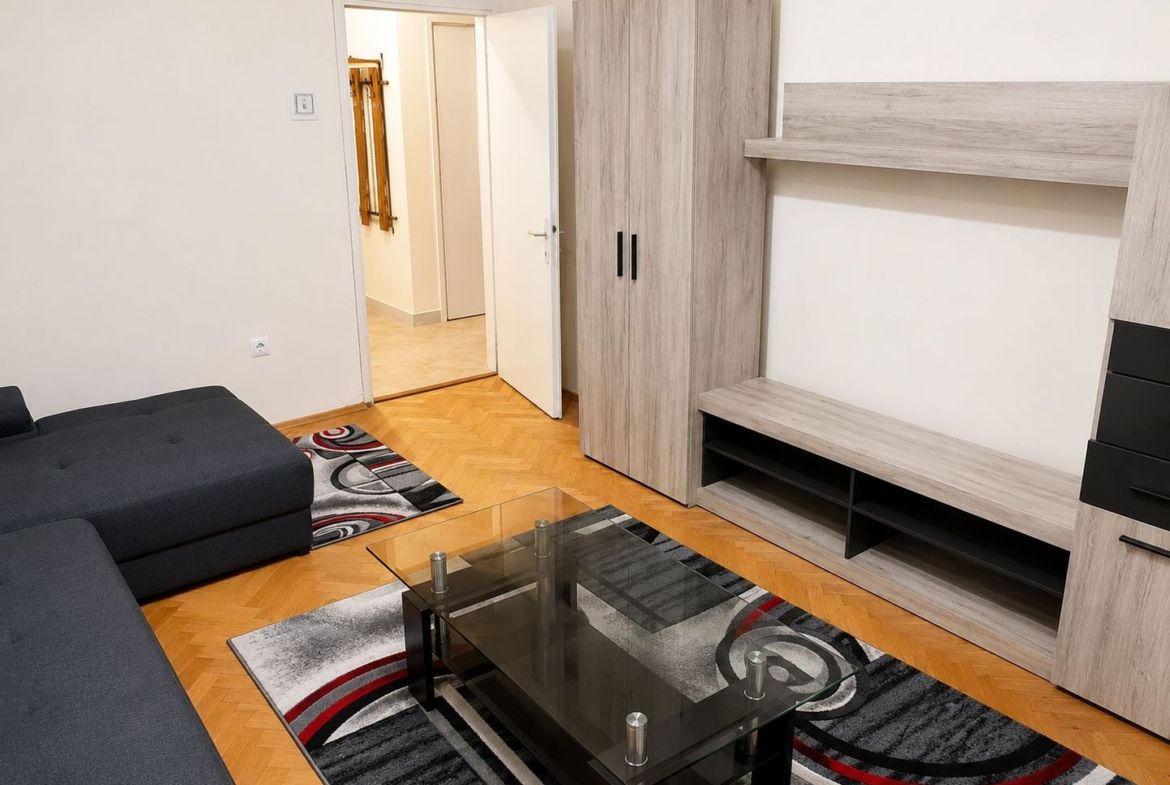 Apartament 2 camere decomandat | Zona Medicina – Bastion |