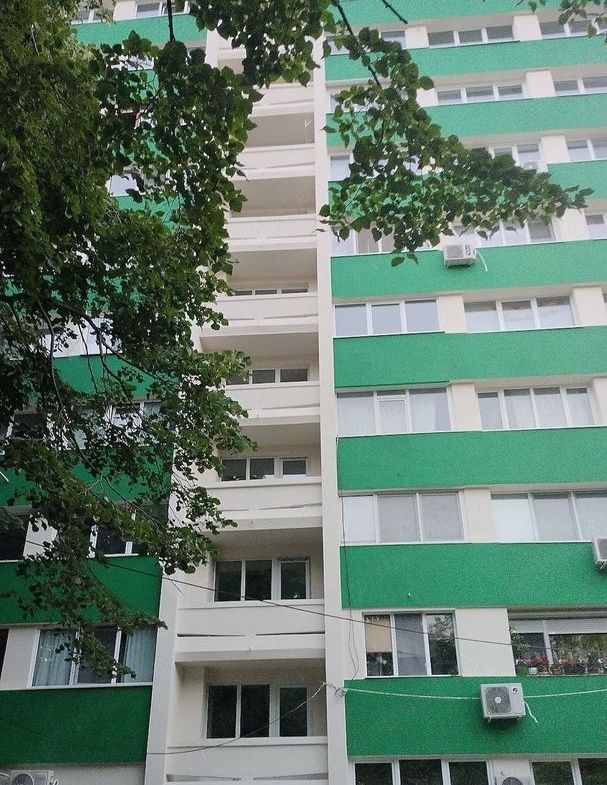 De inchiriez apartament mobilat doua camere in Tiglina 2, 420 E