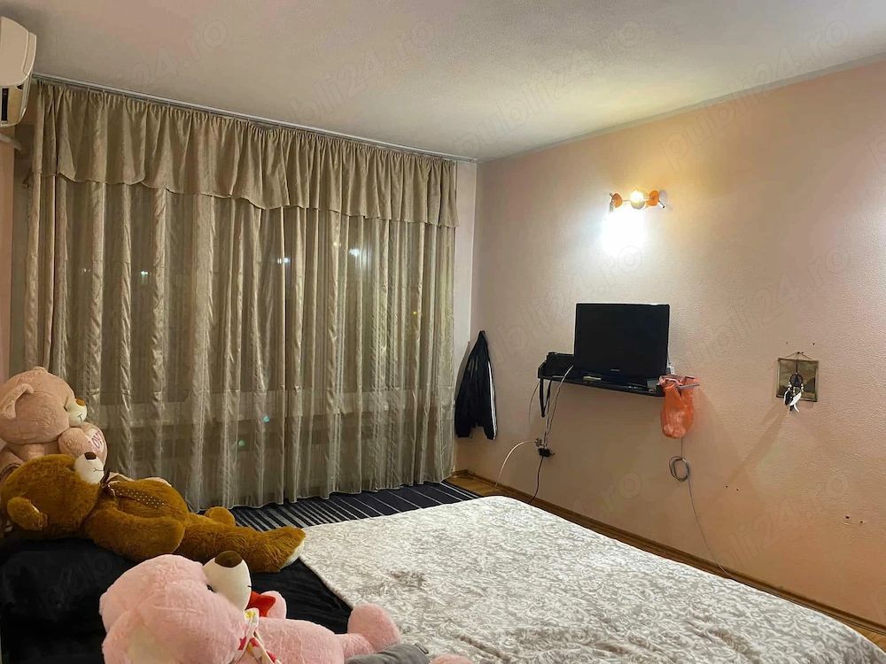 De inchiriez apartament mobilat doua camere in Tiglina 2, 420 E