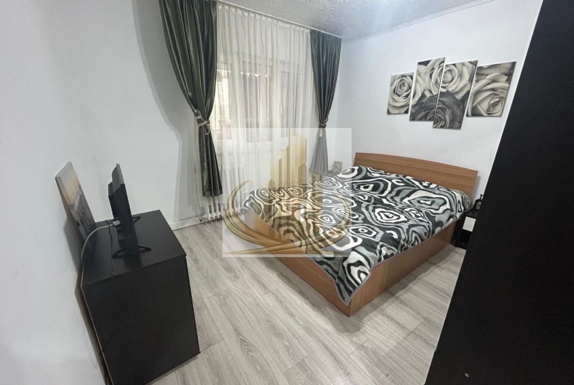 Apartament 5 camere 100mp Zona Padurea Verde