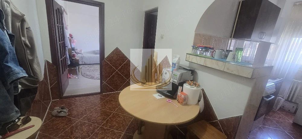 Ap Decomandat cu 1 Cameră | 38 mp | Etaj Intermediar | Soarelui