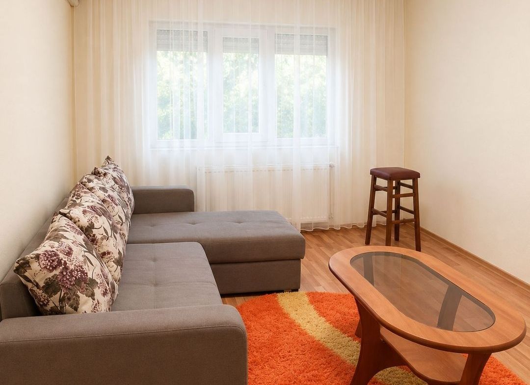 Apartament 3 camere decomandat, centrală proprie, AC, etaj 3, Lipovei