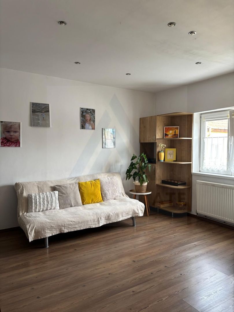 Apartament modern 4 camere baie cu ferestra si loc de parcare Hipodrom