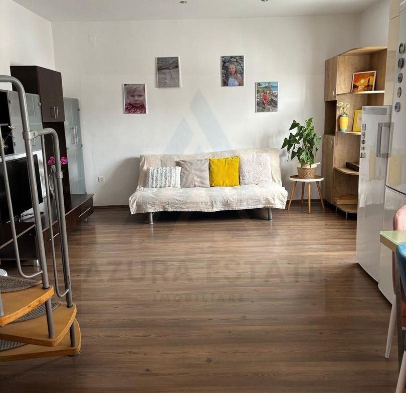 Apartament modern 4 camere baie cu ferestra si loc de parcare Hipodrom