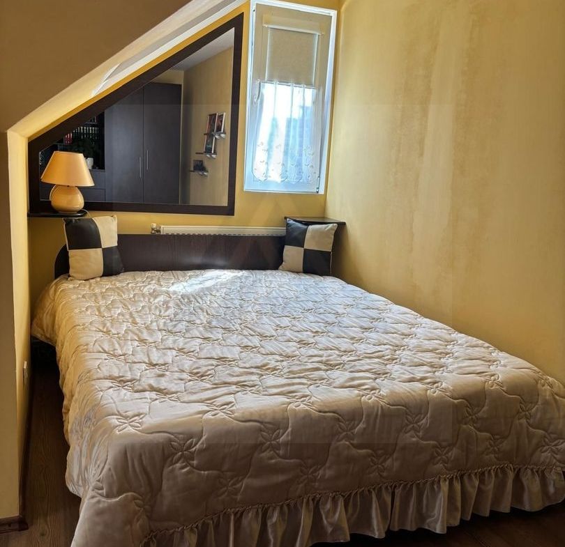 Apartament modern 4 camere baie cu ferestra si loc de parcare Hipodrom