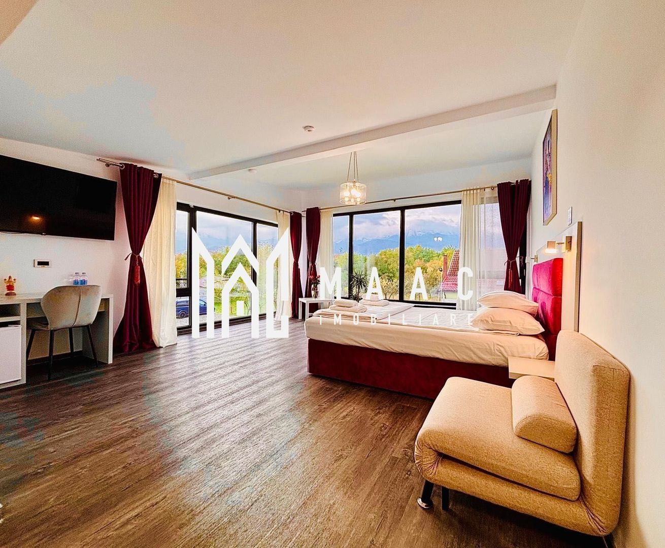 Pensiune 11 Camere | 700Mp | Valea Avrigului | Teren 4600Mp