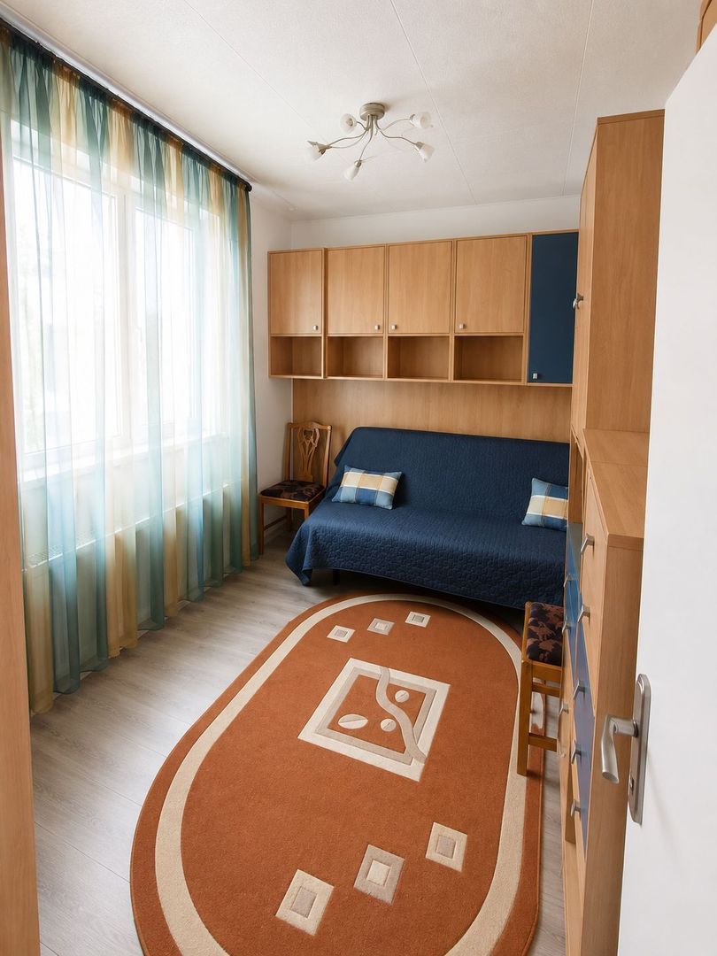 Apartament la casă cu terasă generoasă, între Lipovei și Aradului – co