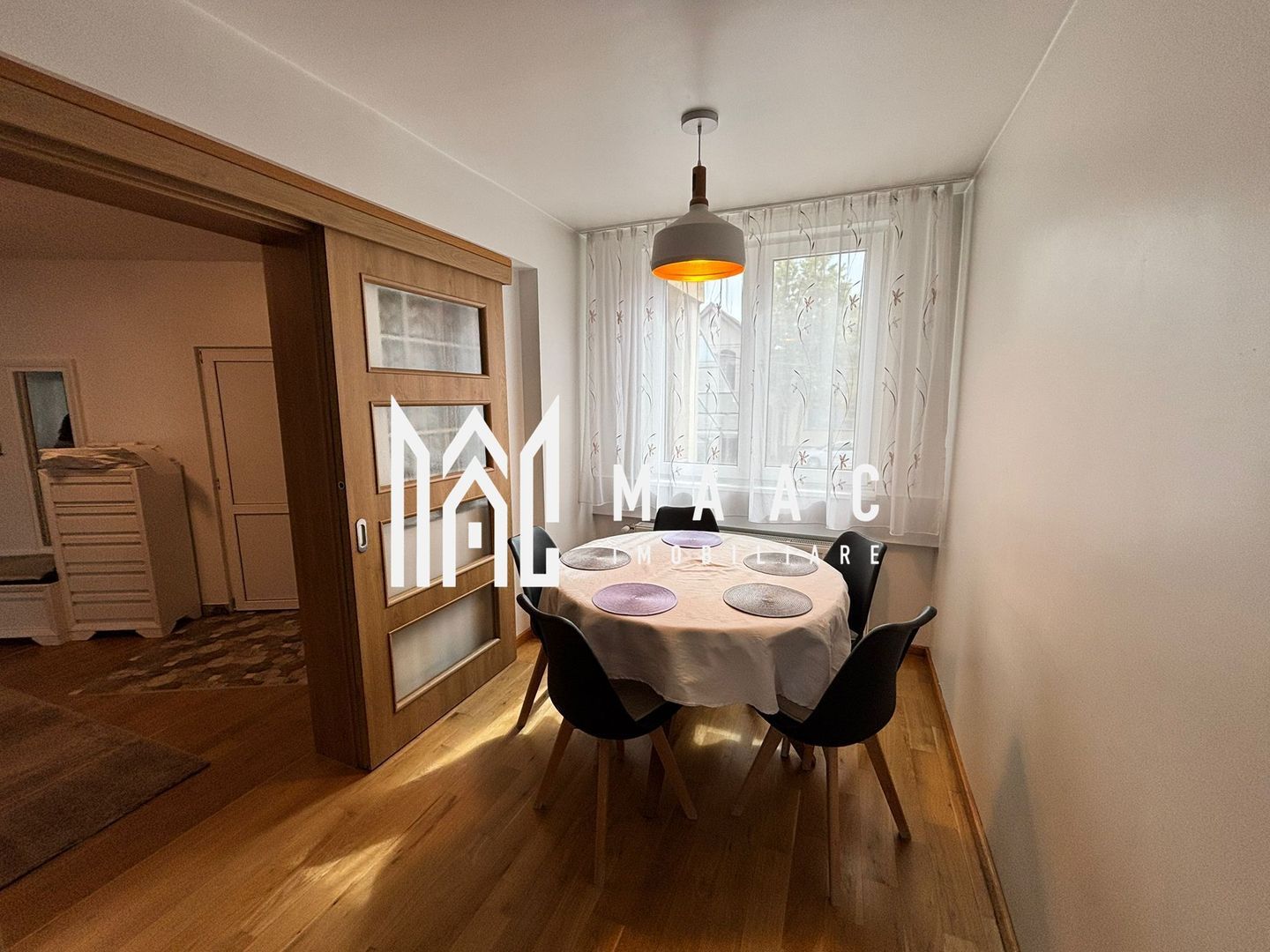 Apartament 4 camere decomandat | Terezian, Sibiu | 180 mp, curte 400 mp