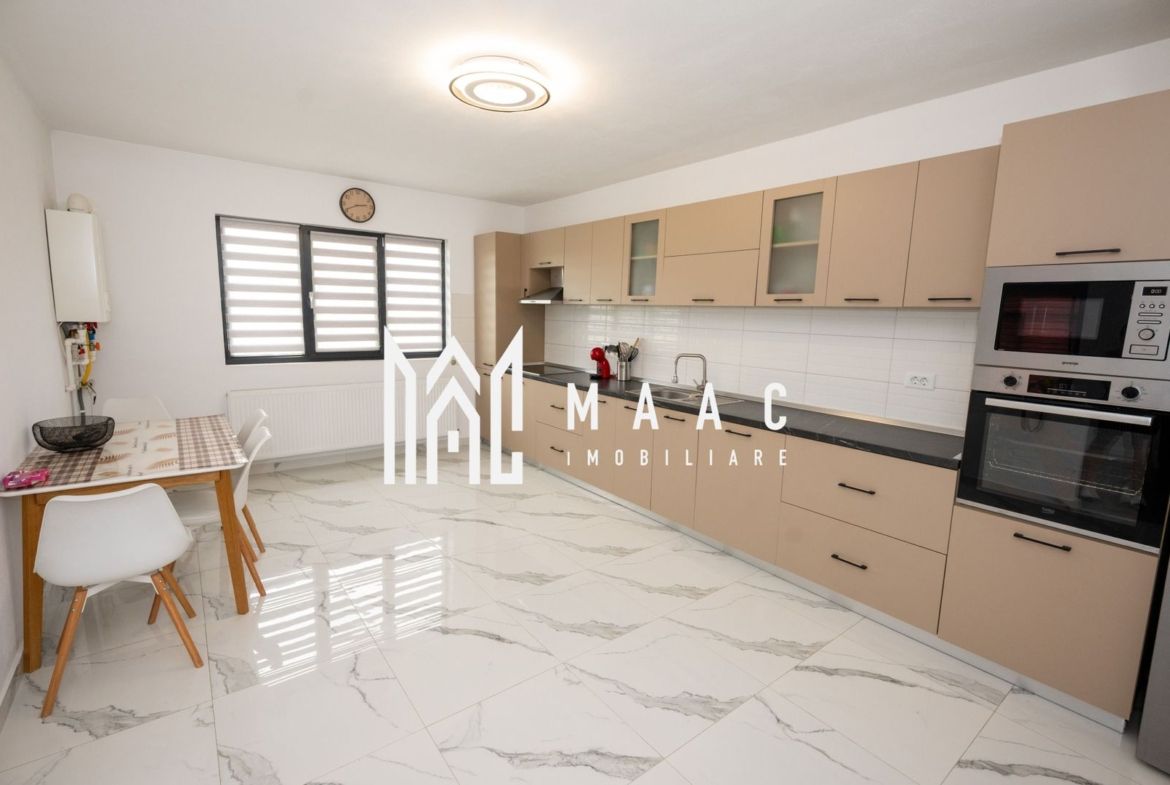 Casă 3 camere | Budești, Vâlcea | 100 mp utili, teren 700 mp