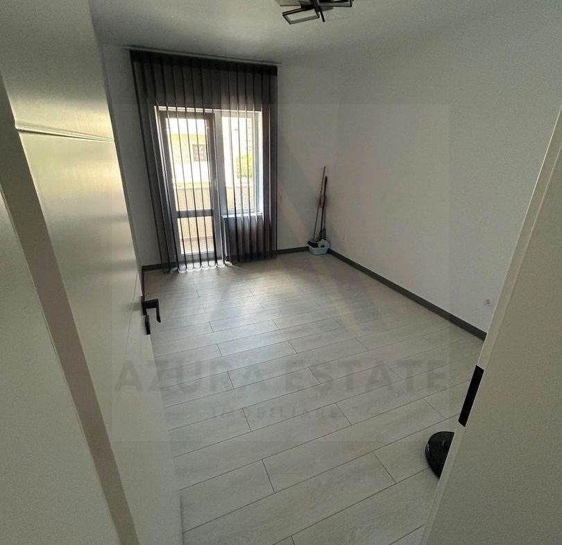Apartament modern cu 2 dormitoare si  balcon 8 mp in One Residence