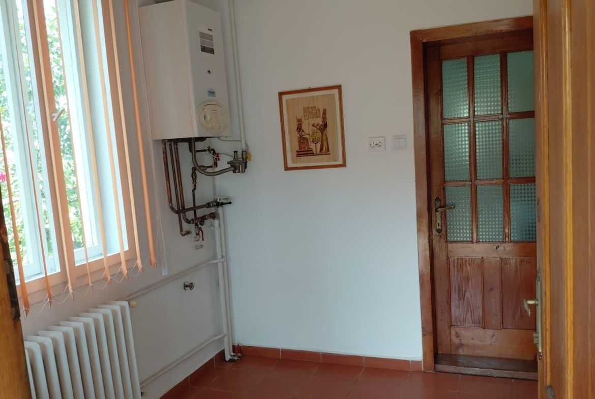 CASA DE INCHIRIAT CETATII