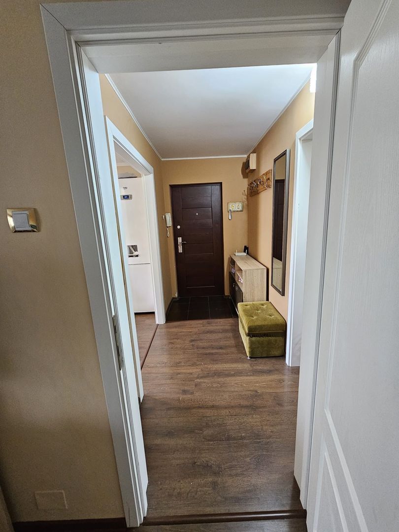 APARTAMENT 3 CAMERE LIPOVEI