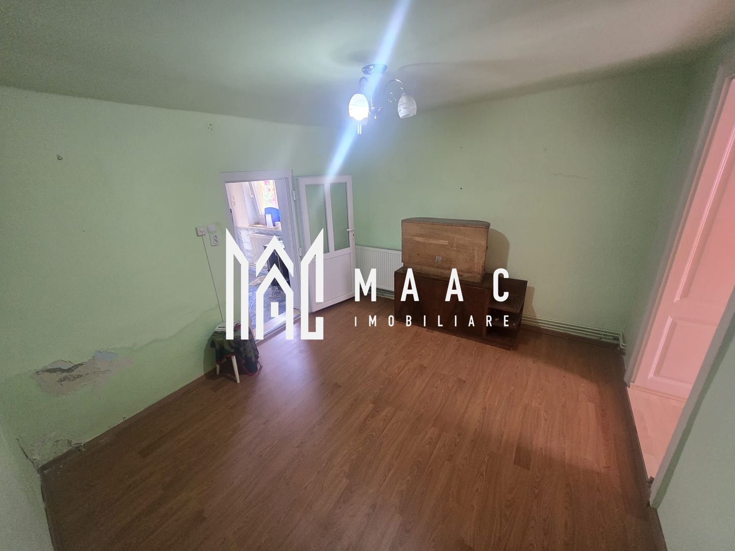 Apartament 2 camere la casa GARAJ Pivnita Zona Garii