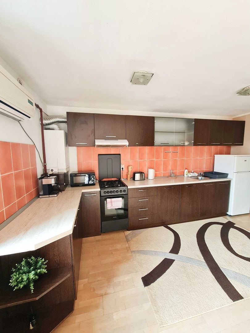 Penthouse spațios de închiriat | 80 mp | 2 băi | Dressing | 2 balcoane | Zona Timocului – Badea Cârțan