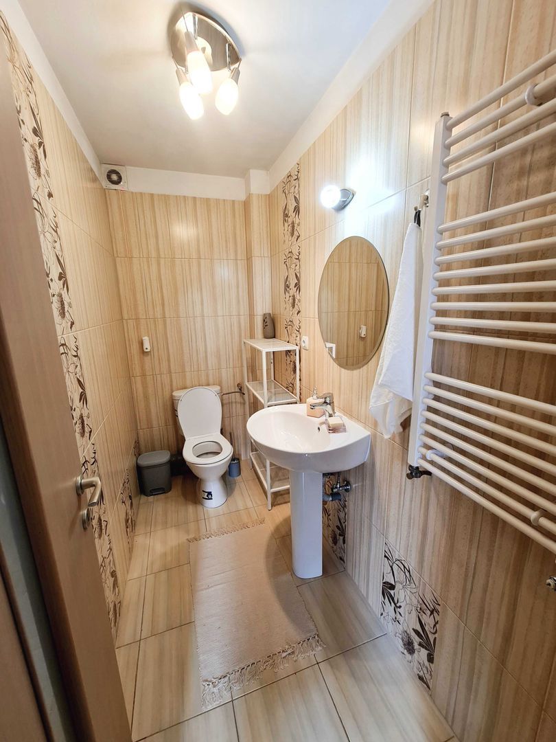 Penthouse spațios de închiriat | 80 mp | 2 băi | Dressing | 2 balcoane | Zona Timocului – Badea Cârțan