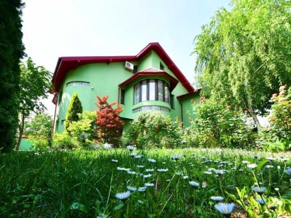 Casa de vanzare – zona Arcasilor, Galati – 280 mp utili – 275000 euro