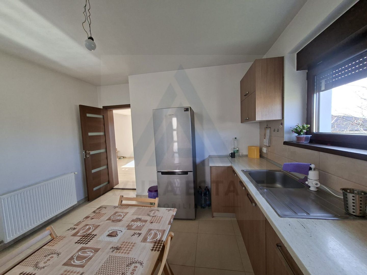 Casa intabulata 5 camere 2 bai si curte generoasa in Bavaria Park