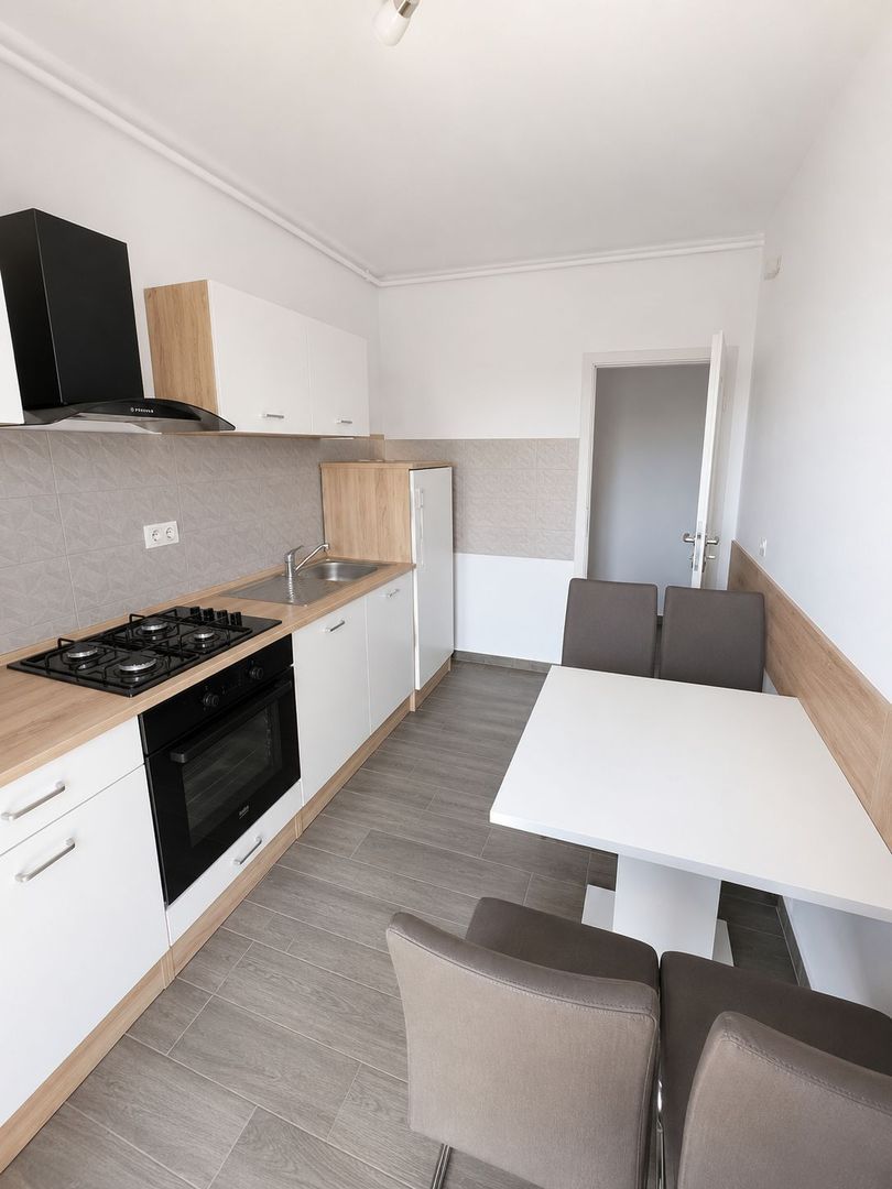Apartament 2 camere decomandat cu parcare subterană – Complex Iris 7,