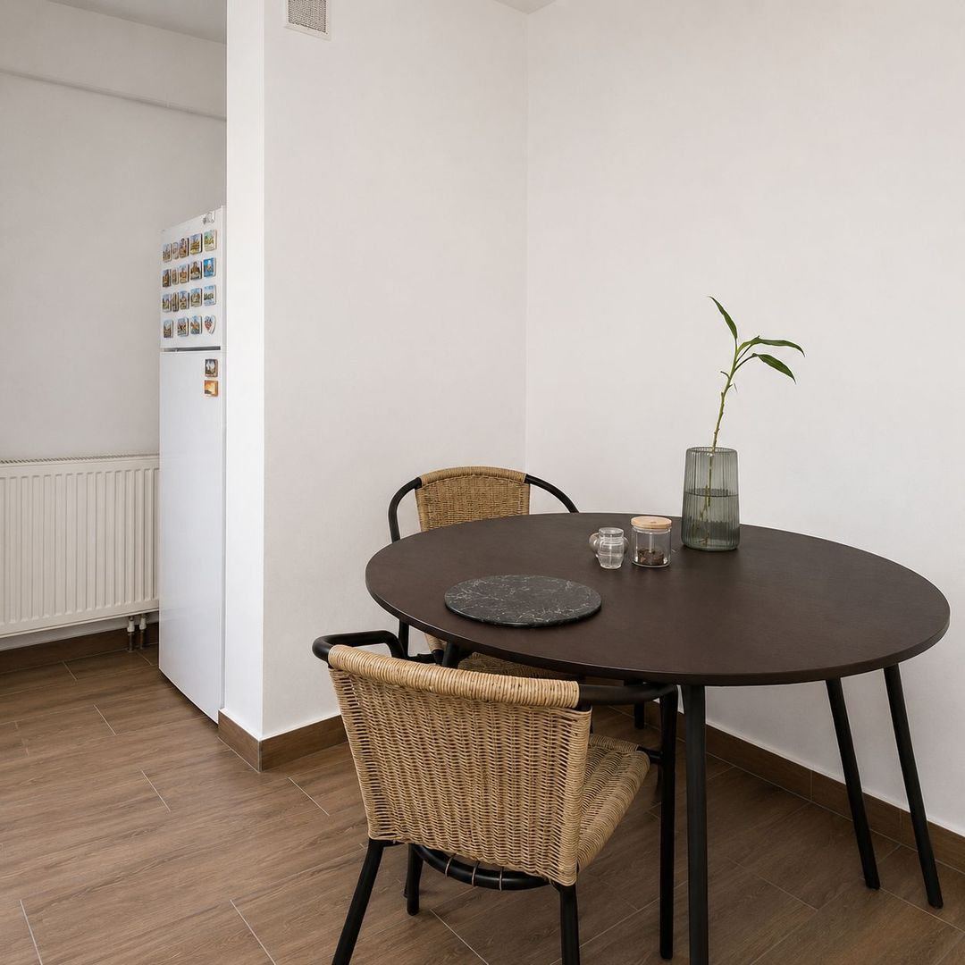 Apartament cu 3 cam complet renovat, 74 mp, 2 băi, Complex Studentesc