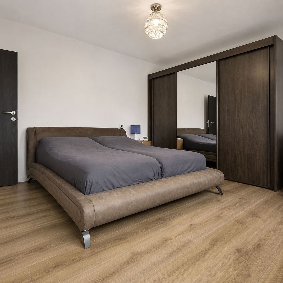 Apartament cu 3 cam complet renovat, 74 mp, 2 băi, Complex Studentesc