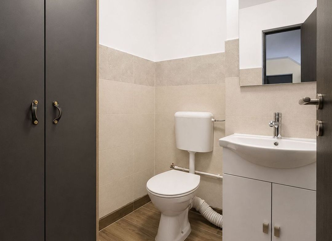 Apartament cu 3 cam complet renovat, 74 mp, 2 băi, Complex Studentesc