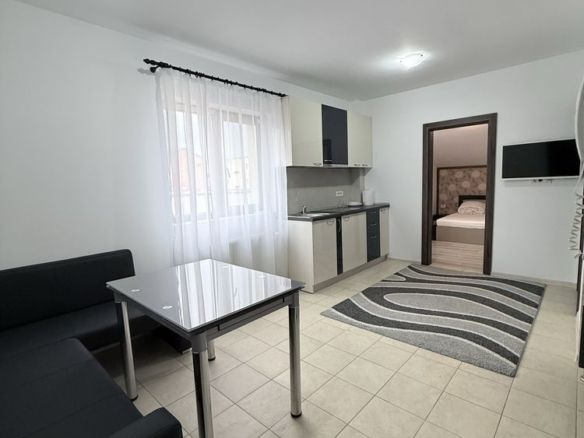 Proprietar 2 camere decomandate,bloc nou,prima inchiriere,zona Lipovei – Iulius Mall,mobilat