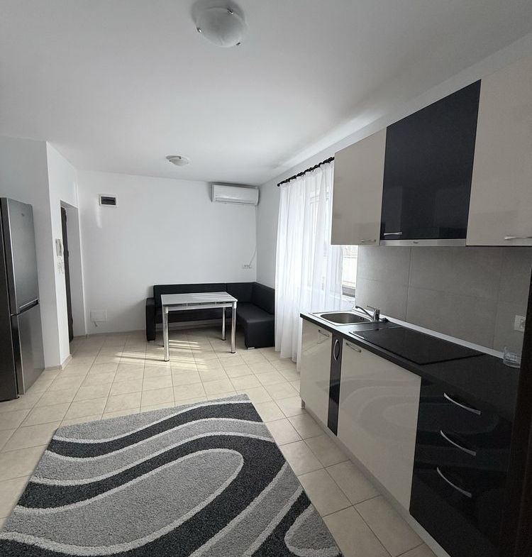 Proprietar 2 camere decomandate,bloc nou,prima inchiriere,zona Lipovei – Iulius Mall,mobilat