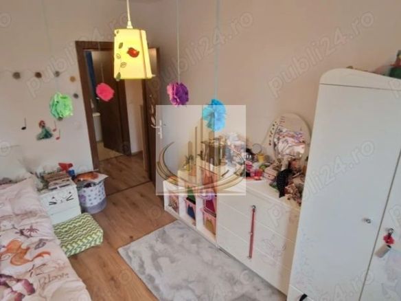 Ap 3 cam decomandat | Curte înscrisă în CF | Lipovei | Bloc Nou