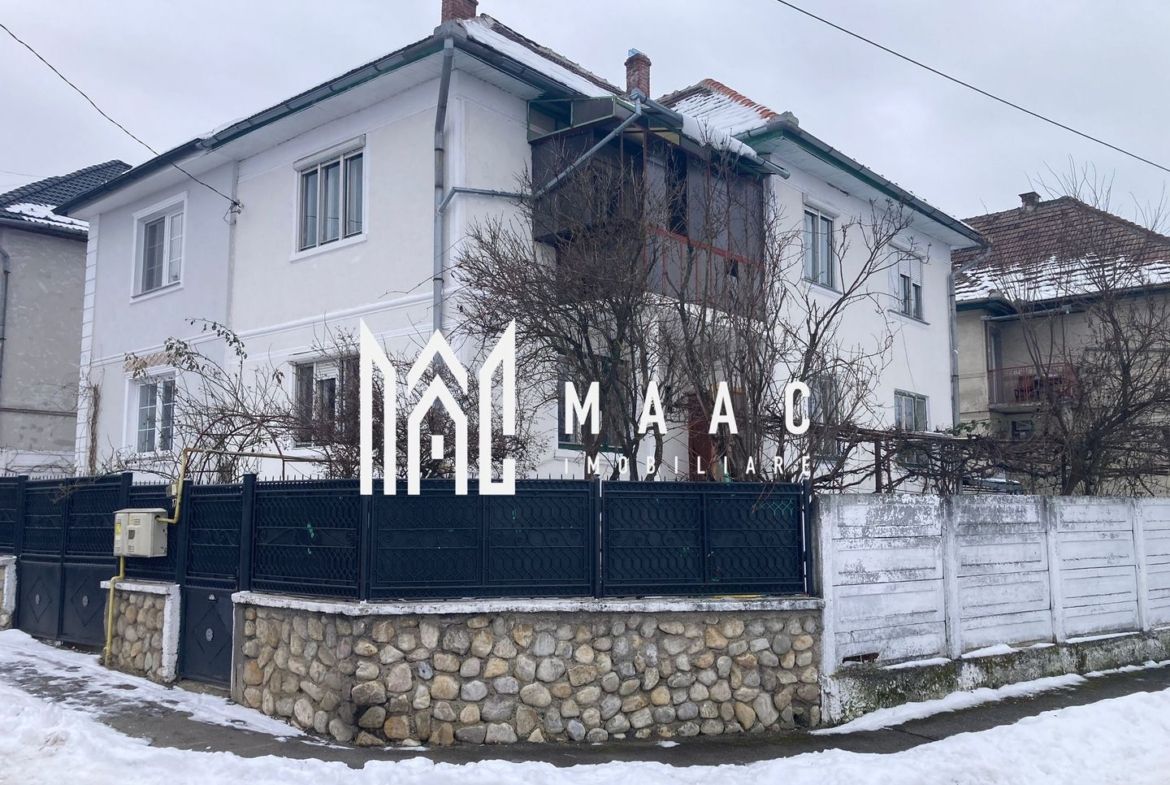 Casă de vânzare pe Calea Poplăcii| 4 camere | Teren 200 mp