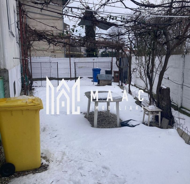 Casă de vânzare pe Calea Poplăcii| 4 camere | Teren 200 mp