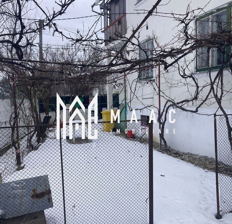 Casă de vânzare pe Calea Poplăcii| 4 camere | Teren 200 mp