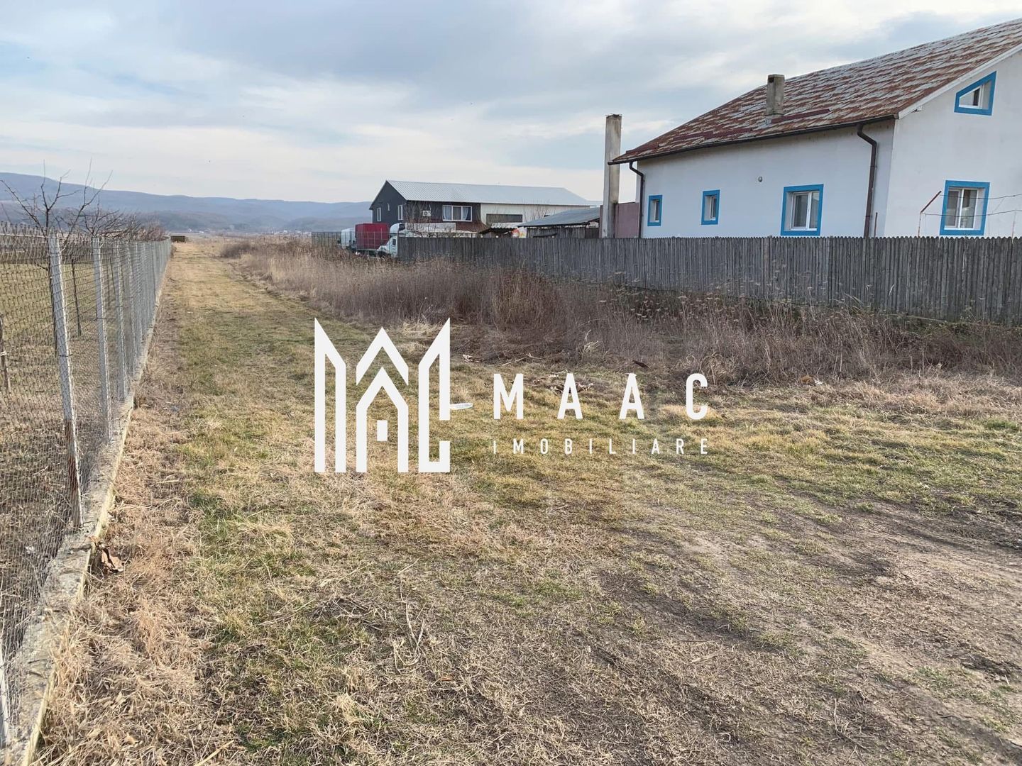 Teren extravilan 2581 mp | Râureni, Râmnicu Vâlcea | utilități la limită