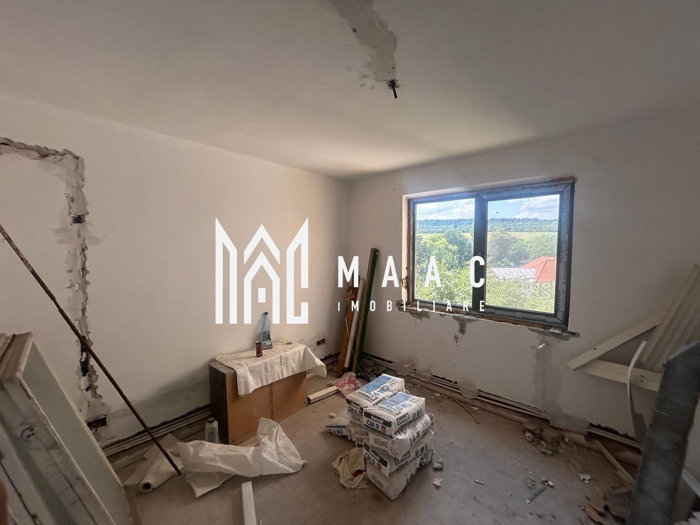 Apartament de vânzare 2 camere | Central, Cisnădie | 35 mp, etaj 2/4