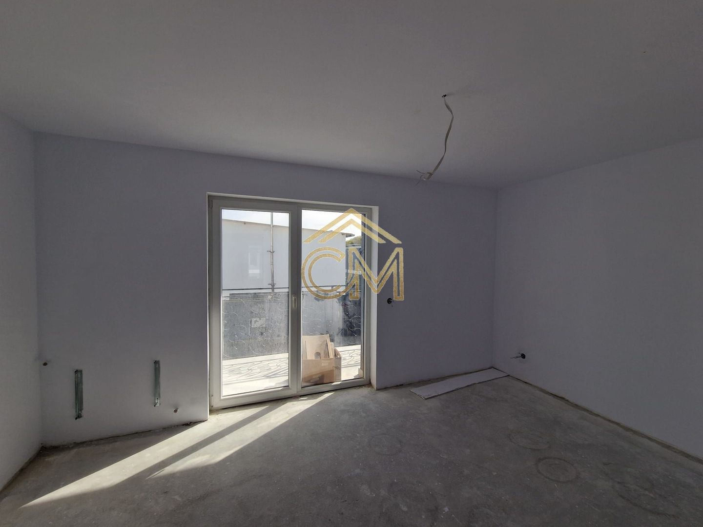 Casă 4 Camere – 110 MPU – 264 MP Teren – Terasa