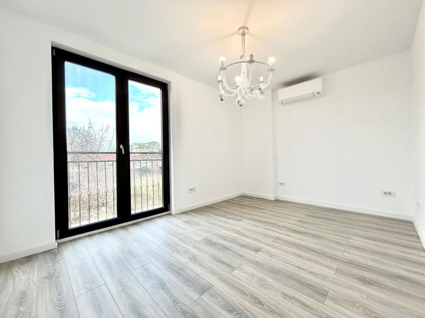 VILA IMPECABILA | P+2 | ZONA LINISTITA | 2 PARCARI | ULTRA LUX
