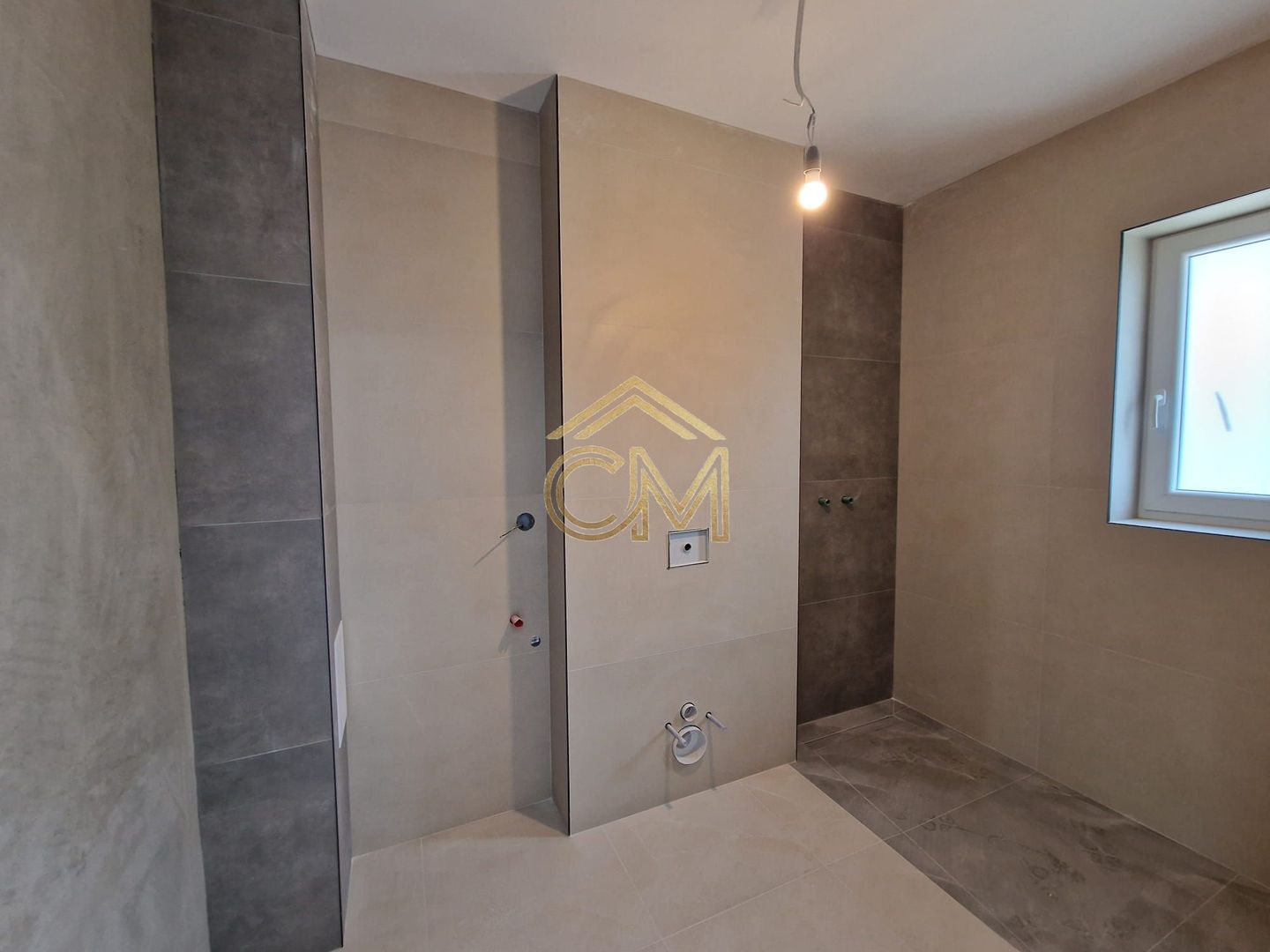 Casă 4 Camere – 110 MPU – 264 MP Teren – La Cheie