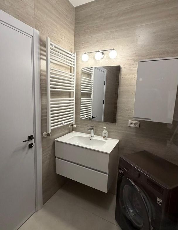 Apartament de Inchiriat – 2 Camere – 61 MP – Zona Grand Arena